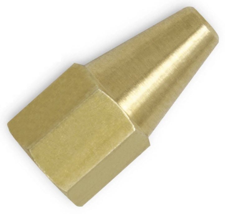 Brass tapered nozzle fitting