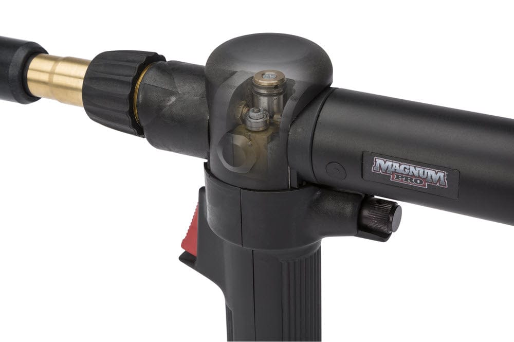 Lincoln Machine Accessories 15 ft Lincoln Magnum PRO AL PW Pistol Grip Push-Pull MIG Gun - 15 ft. K3479-1