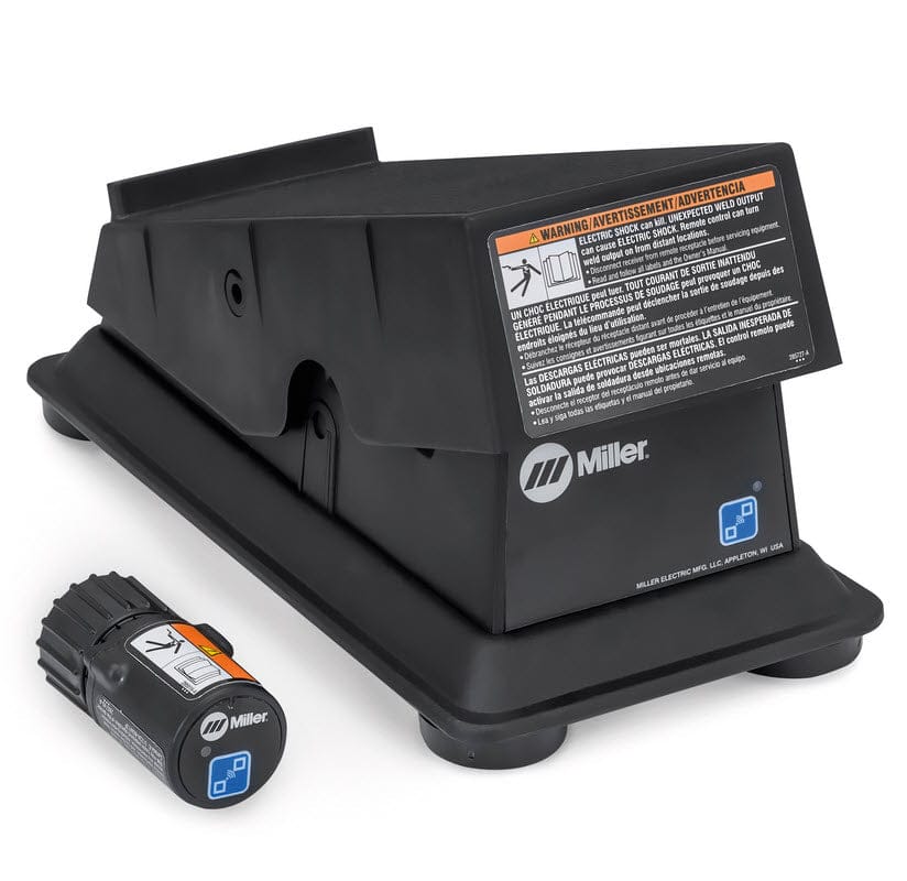 Miller Welders Miller Multimatic 220 AC/DC w/Wireless Foot Control 907757002